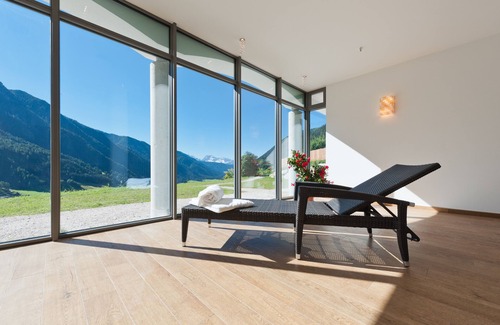 Huiben Apartment | Studio Apartment For Two People In The Middle Of Nature
