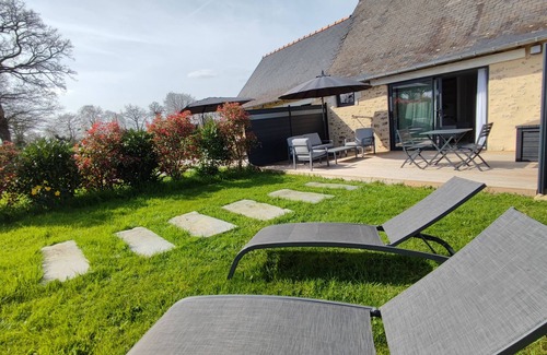 Saint-Fort Apartment | Studio Apartment 'Golf Open Sport Arnold Palmer' with Private Terrace, Private Garden and Wi-Fi
