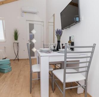 Gradina Apartment | Studio Apartment Harmony NP Krka