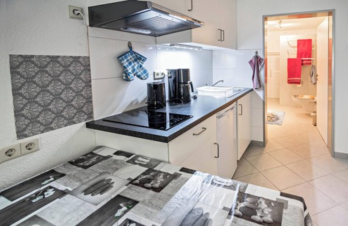 Bad Saulgau Apartment | Studio Apartment in “Haus Ruther” near Thermal Bath with Wi-Fi, Terrace & Garden