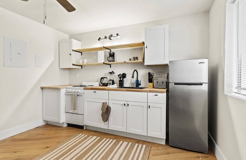 Huntsville Apartment | Studio Apartment in Huntsville near Gardens!
