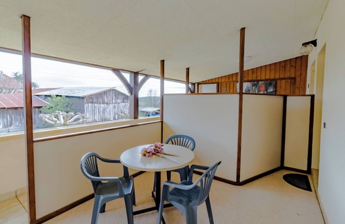 Saint-Genies Apartment | Studio Apartment 'La Résidence Du Vieux Four' with Shared Pool, Private Terrace and Shared Garden