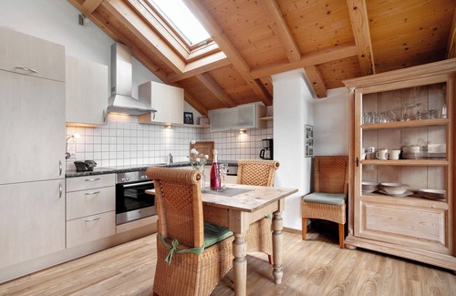 Wiederhofen Apartment | Studio Apartment 'Landhaus Exklusive Appartement' with Shared Garden, Balcony and Wi-Fi