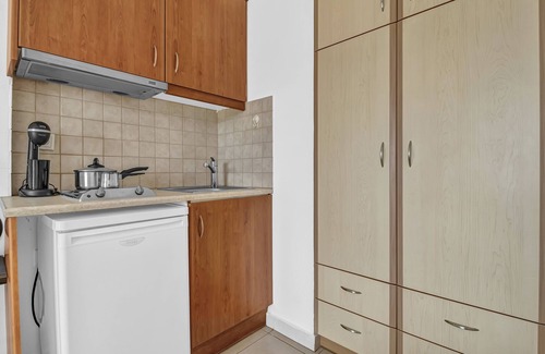 Pondi Apartment | Studio Apartment 'Panorama 2' with Sea View, Wi-Fi and Air Conditioning