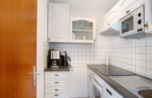 Fuessen Apartment | Studio Apartment "Paulas" with Balcony & Wi-Fi