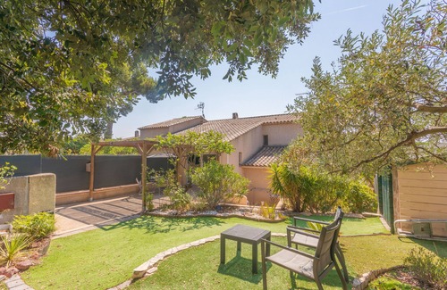 Frejus Apartment | Studio Apartment 'Pinède Romane Fréjus' with Private Terrace and Private Garden