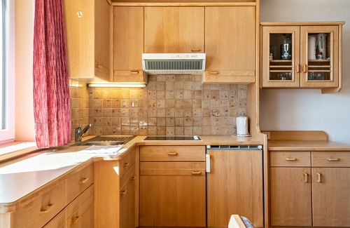 Maranza Apartment | Studio Apartment 'Spinges' with Mountain View, Private Terrace and Wi-Fi