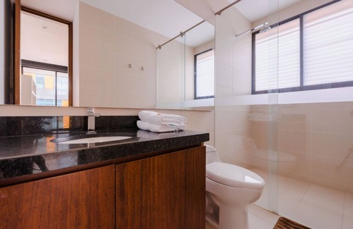Calle 100 Apartment | Studio apartment stylish, loft style, safe