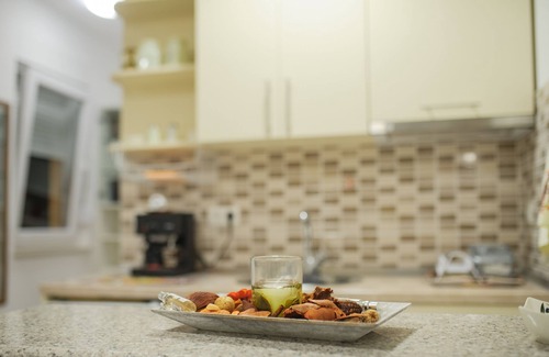 Mostar Old Town House | Studio apartment - Sunflower