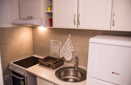 Cukarica House | Studio Apartment TeoNe