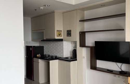 Jakarta Apartment | studio apartment westvista free parking