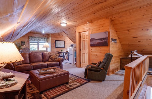 Tupper Lake Apartment | Studio Apartment with Water Views!