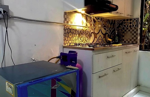 Estadio Apartment | Studio apartment with the subway just a few steps away in the laureles neighborhood.