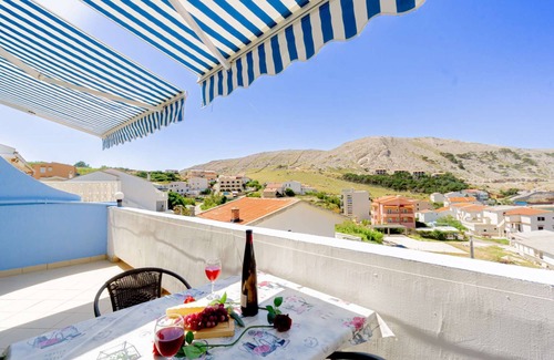 Metajna Apartment | Studio-Apartment with sea view, free parking, safe, Netflix