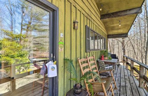 Cullowhee Apartment | Studio Apartment with Kitchen VERY close to WCU - non smoking & no pets