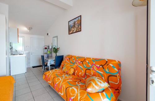 Sutomore Apartment | Studio apartment with seaview