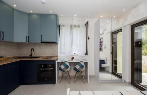 Kamenari Apartment | Studio Apartments Summer Time