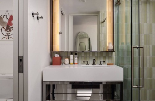 Tenderloin House | Studio at The LINE San Francisco