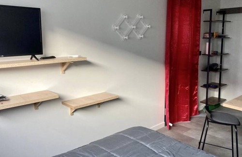 Heuze - Saint-Georges Apartment | Studio Atypique le Mans Proche Gare et Chemin de Halage