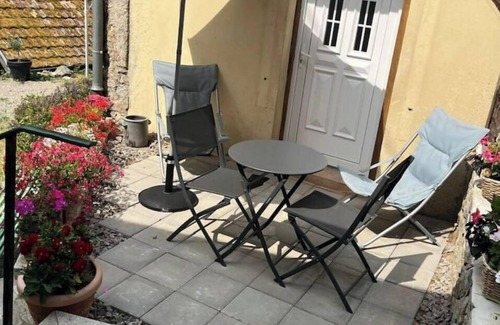 Murbach Apartment | Studio au Calme Pour 2 Adultes et 1 Enfant