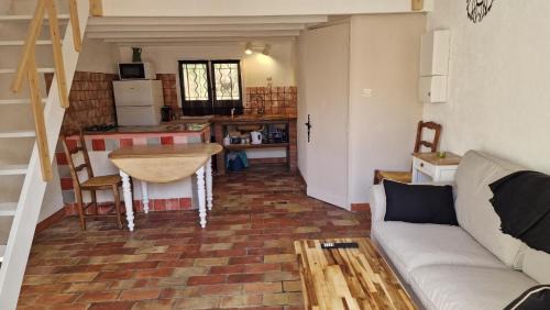 Puyloubier House | Studio Au Pied De La Sainte Victoire