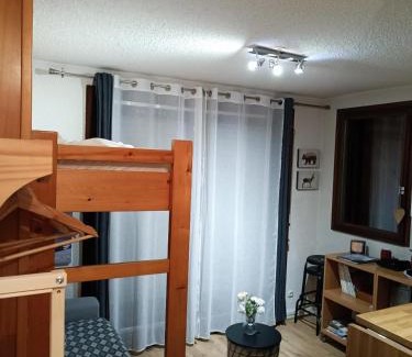 Mieussy Apartment | Studio au pied des pistes avec vue sur la montagne