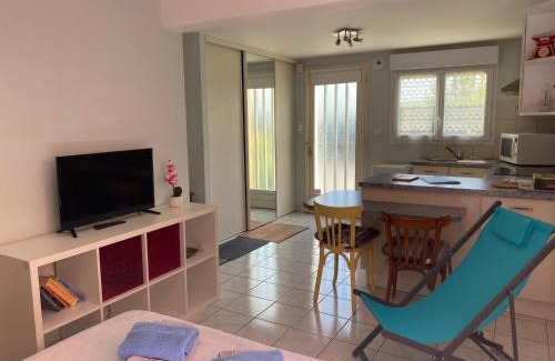 Luc-la-Primaube Apartment | Studio aux portes de Rodez