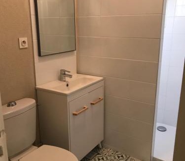 Yzeure Apartment | studio avec place de parking