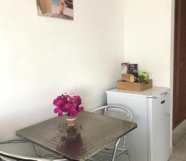 Tartane Apartment | Studio avec vue sur mer à La Trinité - 30 m² - Climatisé