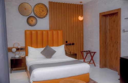 Lekki Phase 1 Hotel | Studio/B.fast/wi-fi/Lekkiphase 1