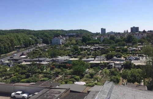 Moersenbroich Apartment | studio b - Fully Furnished 4 Person central Duplex Apt with large Rooftopterrace