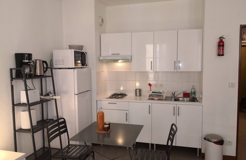 Secteur 2 Apartment | Studio below
