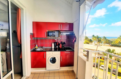 L'Autre-Bord Apartment | Studio Bis, vue Imprenable sur la Mer, à 50m de la Plage