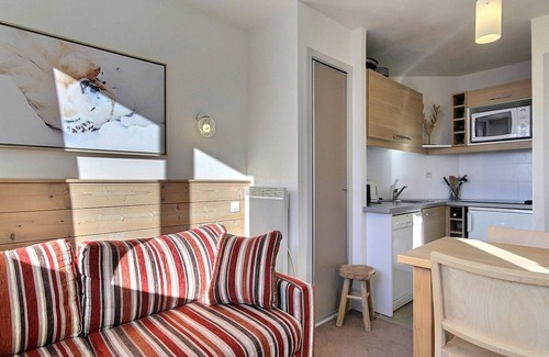 Belle Plagne Apartment | Studio cabin for 4, balcony, near slopes and shops