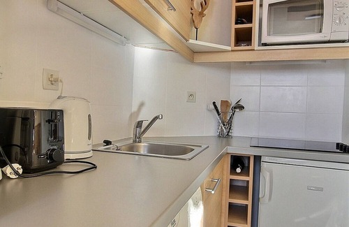 Belle Plagne Apartment | Studio cabin for 4, balcony, near slopes and shops