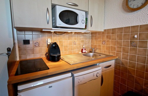 Chamrousse Apartment | Studio cabin with covered parking in Chamrousse