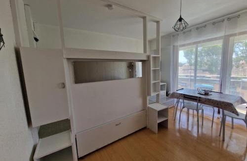 Les Arenes Apartment | Studio cabine Canet Plage Parking