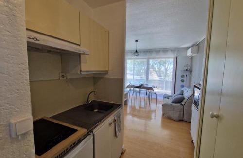 Les Arenes Apartment | Studio cabine Canet Plage Parking