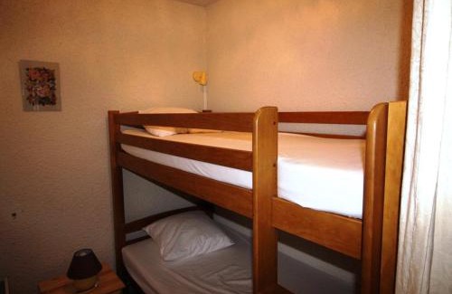 Auris Apartment | Studio cabine spacieux à 250m des pistes, 4 couchages, parking gratuit - Auris en Oisans - FR-1-297-248