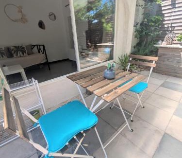 Aubagne Apartment | Studio Calme avec Jardin entre Marseille & Cassis
