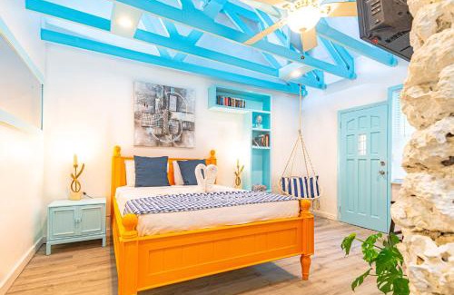 Gambier Apartment | Studio Candy at Viking Hill - Love Beach