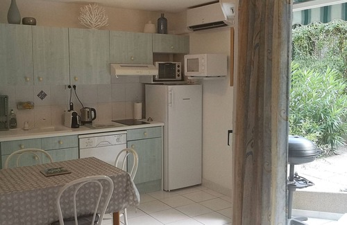 Cavaliere Apartment | Studio Cavalaire near the sea classified 2 stars furnished with tourism