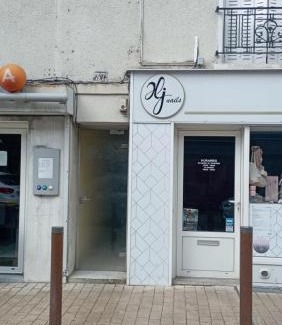 Claye-Souilly Apartment | Studio Centre ville Claye Souilly Parking communal Gratuit