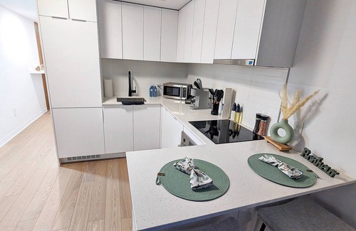 Quartier des Spectacles Apartment | Studio Chic - Centre MTL