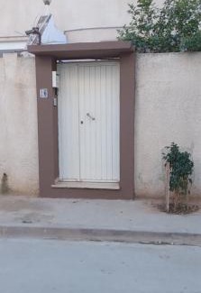 Cite La Gazelle Apartment | Studio, Cité la GAZELLE ,pas Jafar, quartier calme 10 min de l'aéroport près du Technopark