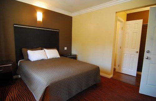 Studio City Hotel | Studio City Inn - Near Universal Studios Hollywood