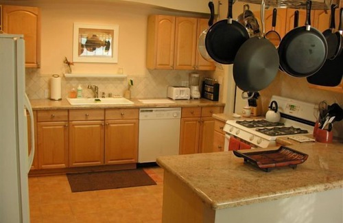 Valley Village House | Studio City Luxury Home close to Universal Studios and Hollywood