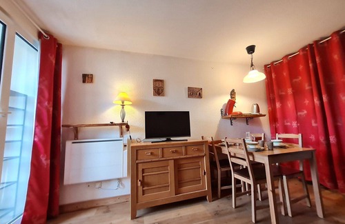 Mont-de-Lans Apartment | Studio close to the ski slopes, 4ppl, mountain view
