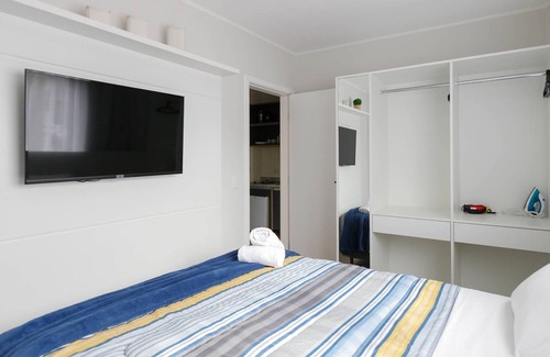 Civic Center Apartment | Studio com 2 quartos e 2 Camas casal - SBO006