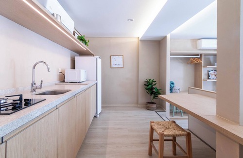 Sambaqui Apartment | Studio com banheira e vista para o mar CH2753